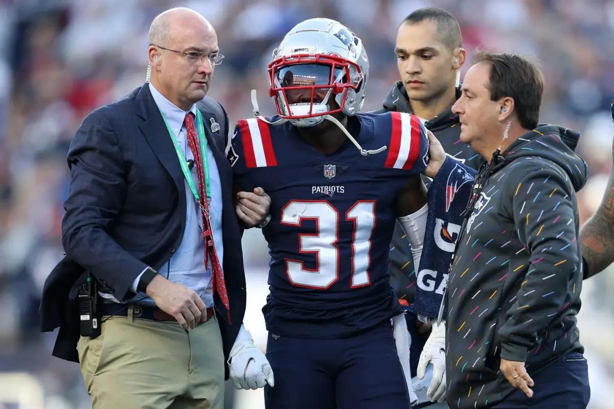 Patriots CB Jonathan Jones